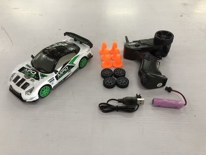 2.4G 4WD RC Drift Car